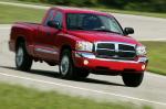 Dodge Dakota 2005 года